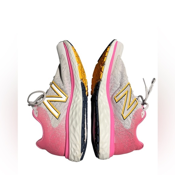 New Balance Fresh Foam W680CE7  Libra Vibrant Pink Size 8.5 - Picture 5 of 11